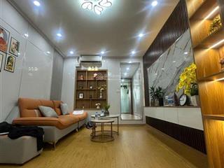 Nhỉnh 3 tỷ tập thể thái thịnh, đống đa, tầng 3, 65m2 2pn nhà đẹp full nội thất
