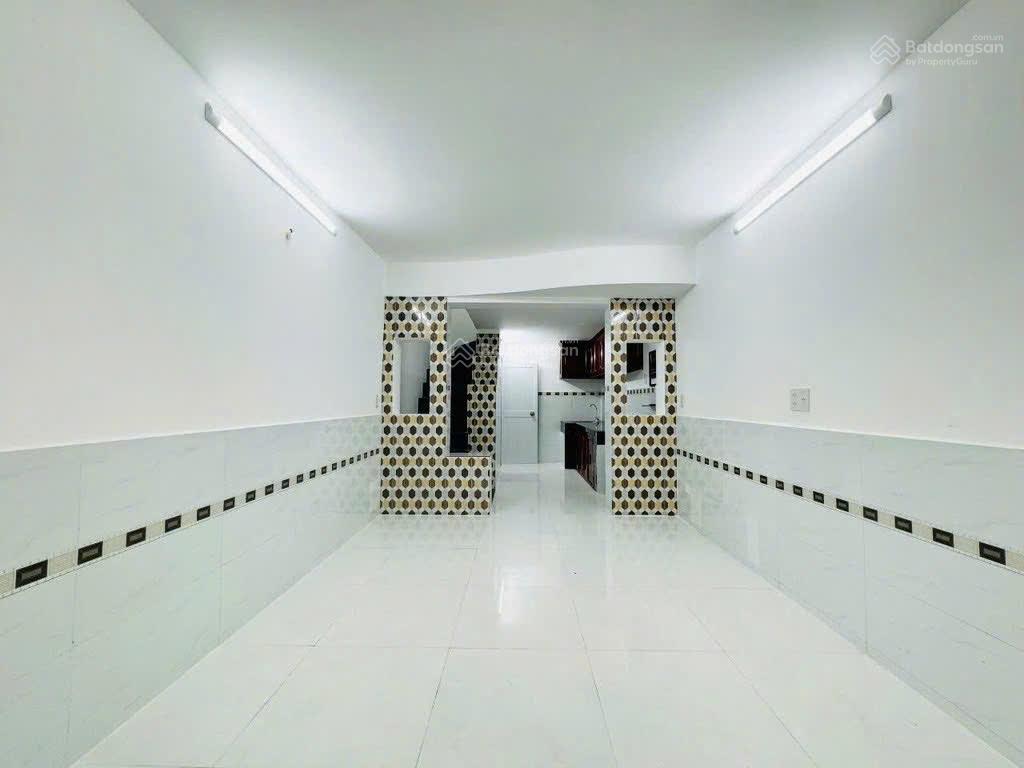 Ngon, nhà quang trung, 23m2, hẻm 3m, 2 tầng, 2.7 tỷ tl 0964 364 ***