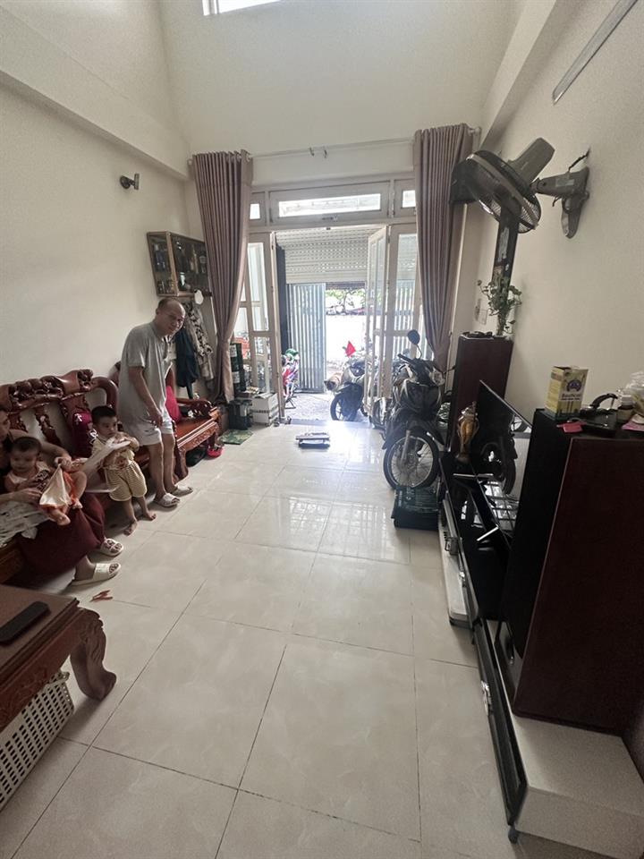 TIỀM NĂNG, Nhà HXH Quang Trung, 56m2 4 tầng 4PN, 7 tỷ TL 0964364745