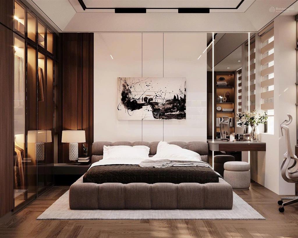 Chính chủ bán ch 3pn  2wc, dt 123m2, ban công đn, có slot oto, giá 8,5tỷ,  0523 681 ***