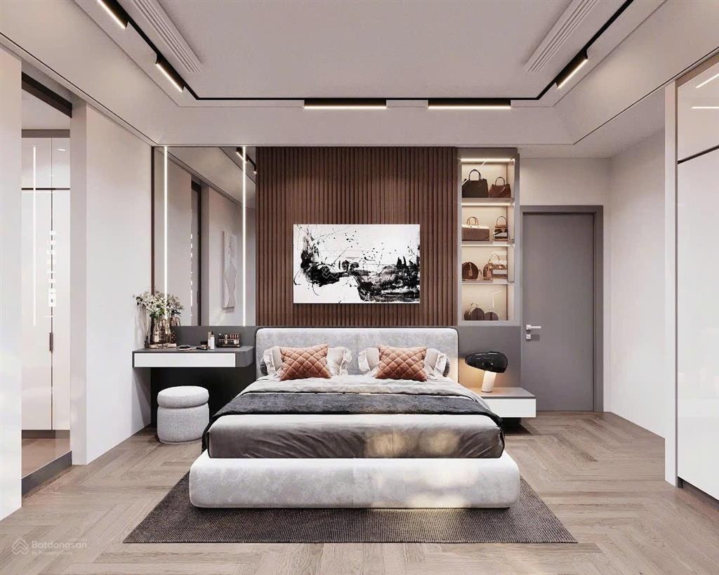 Chính chủ bán ch 3pn  2wc, dt 123m2, ban công đn, có slot oto, giá 8,5tỷ,  0523 681 ***