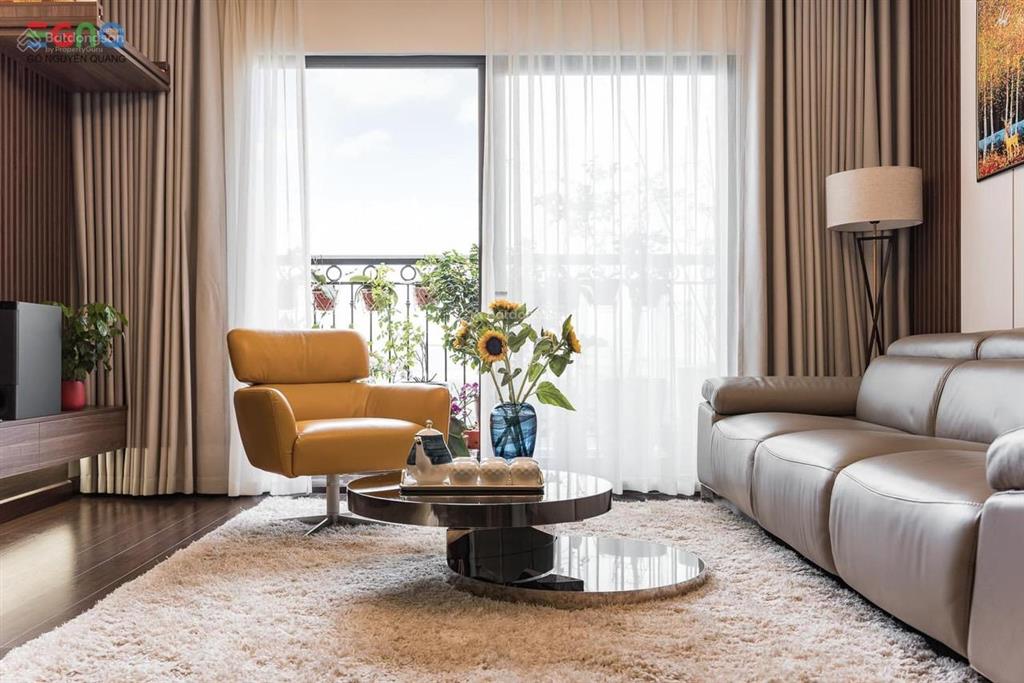 Chính chủ bán ch 2pn  2wc, dt 77m2, view hồ, tòa five star kim giang, giá 6,5 tỷ,  0523 681 ***