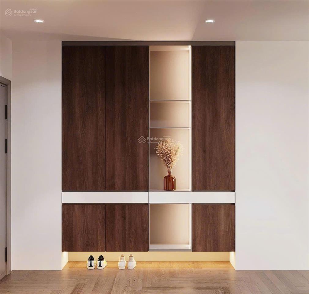 Chính chủ bán ch 3pn 2wc, dt 131m2, căn góc, view bể bơi, giá 9 tỷ, the light tố hữu,  0523 681 ***