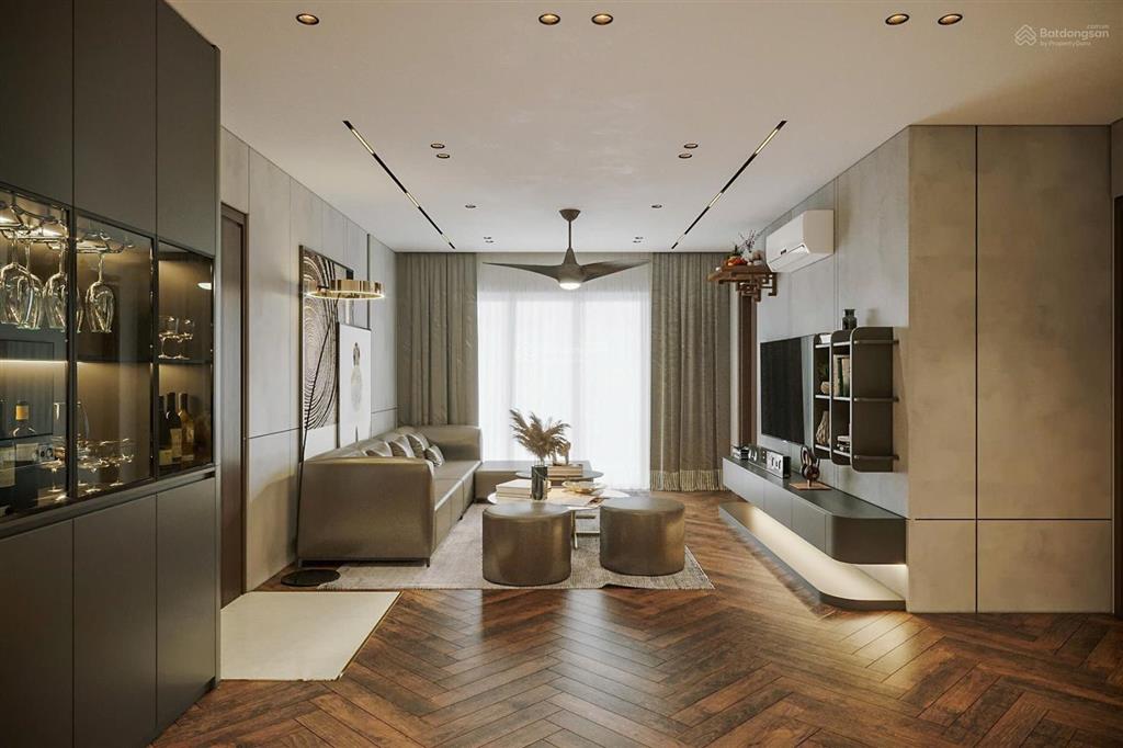 Chính chủ bán ch 3pn  3wc, dt 128m2, căn góc, tầng trung, ban công đn, giá 8,1tỷ,  0523 681 ***