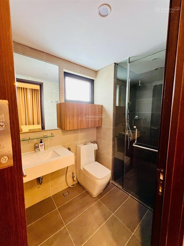 Bán căn góc 2pn đẹp nhất one verandah đã có sổ hồng tầng cao view sông sg quận 1