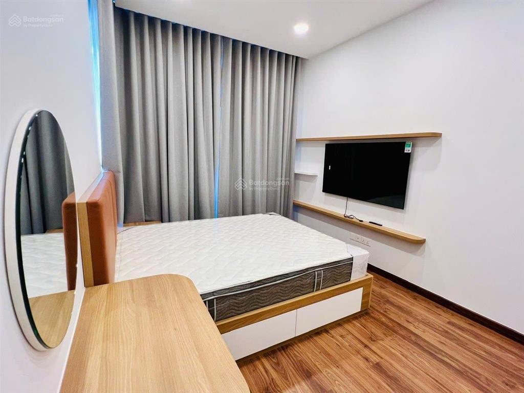 Bán căn góc 2pn đẹp nhất one verandah đã có sổ hồng tầng cao view sông sg quận 1