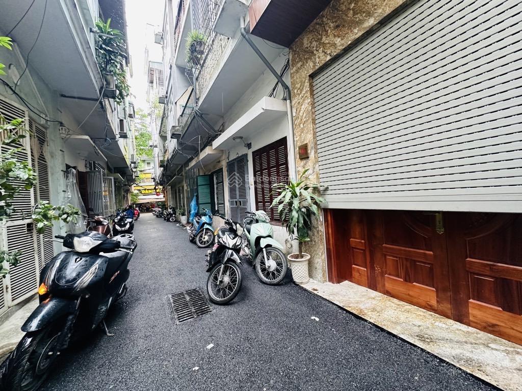 Bán nhà hồng mai  ô tô đỗ cửa  chỉ 10.5 tỷ đồng