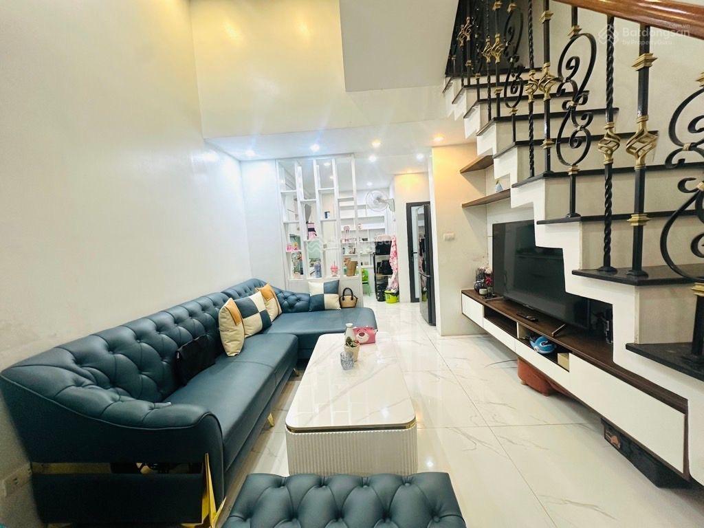 Bán nhà hồng mai  ô tô đỗ cửa  chỉ 10.5 tỷ đồng