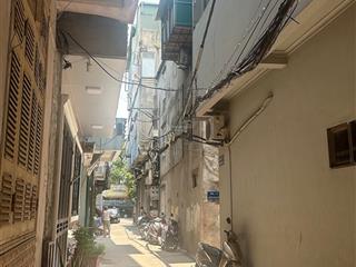 Bán nhà phường bồ đề  quận long biên  40m2, mt gần 4m, ô tô nhỏ, nhà 2 tầng  nhỉnh 3 tỷ.