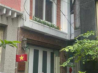 Nhà đẹp  sẵn dòng tiền cho thuê  bùi thị xuân quận 1 chỉ 6,75 tỷ!!!