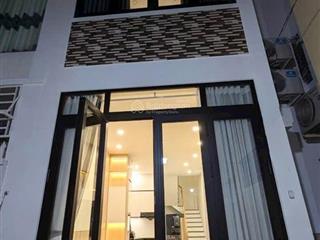 Đường nguyễn duy dương  phường vườn lài (p.4 cũ)  31,5m (3,15m x 10m )  04tầng  6
