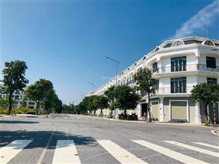 Bán 70m2 shophouse, sổ đỏ cầm tay. giá thấp hơn cùng dãy 600tr