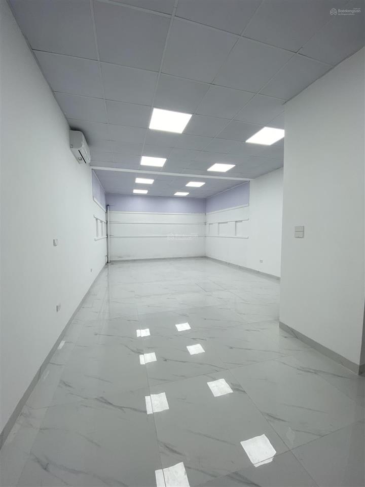 Cho thuê bt siêu hot tại tsq galaxy, tố hữu, hà đông, hà nội. dt 100 m2x6t, giá 40 triệu, thang máy