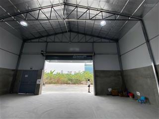 Cho thuê kho xưởng ở đường cầu diễn, bắc từ liêm, hà nội. dt 220 m2, mặt tiền 8m, điện 3fa, xe cont