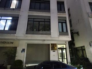 Cho thuê nhà liền kề ở vinhomes gardenia hàm nghi, nam từ liêm, hà nội. dt 100m2x5t, mt 6m, giá 55t