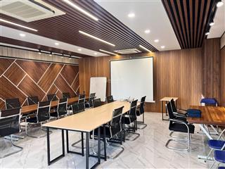 Văn phòng đường trần hưng đạo, diện tích 90m2. giá 20tr/tháng