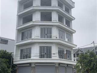 Cho thuê nhà nguyên căn 5tầng tại lai xá, thông sàn, vỉa hè ô tô đỗ cửa căn góc 3 mặt tiền