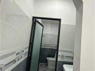 Cho thuê nhà nguyên căn điện nước chính