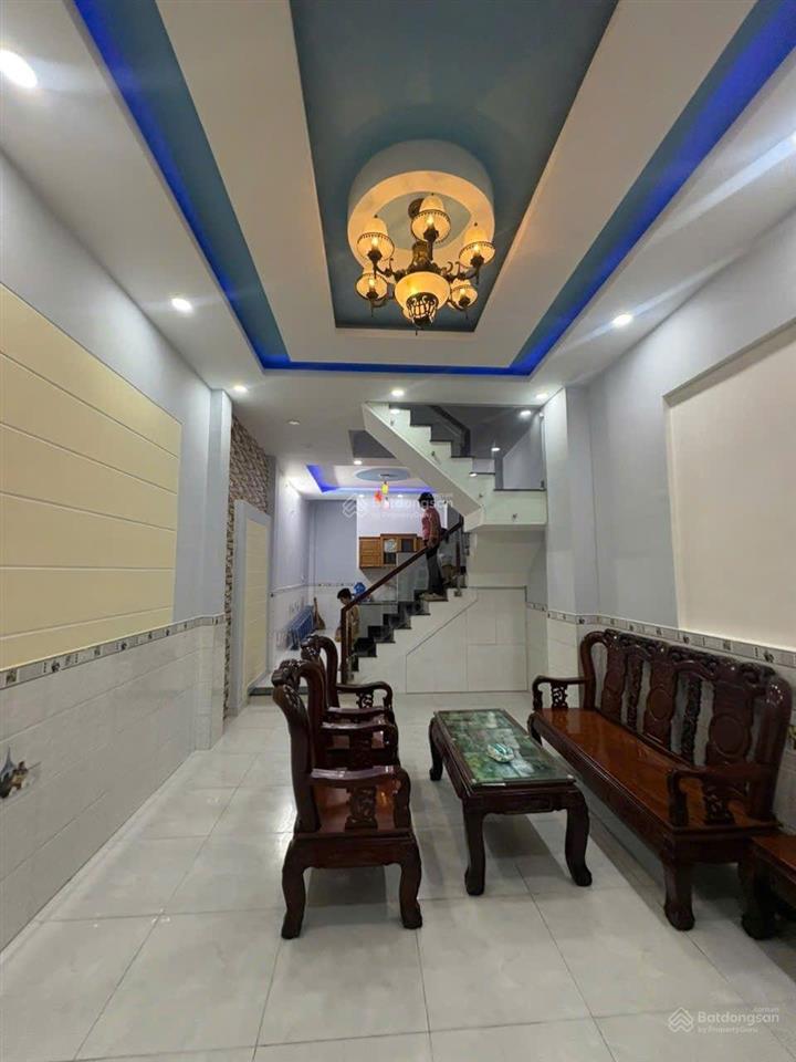 Nhà nguyên căn cho thuê gần qlo1a gỗ vấp