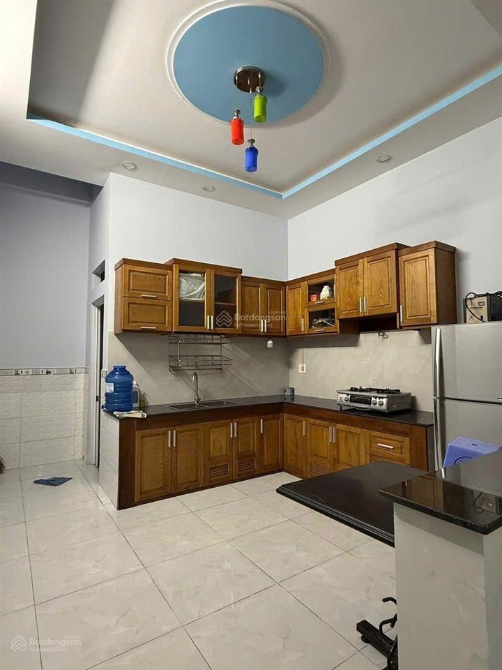 Nhà nguyên căn cho thuê gần qlo1a gỗ vấp