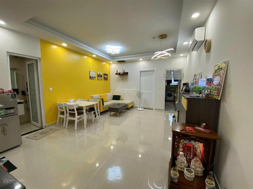 Cho thuê căn hộ đầy đủ nội thất, giá 9tr/tháng. nhà mới, nội thất đẹp, sạch sẽ.