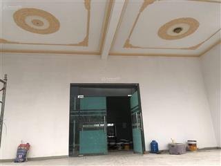 Cho thuê kho xưởng 12.000 m2, xe công 40f vào được ở bình chánh, giá 630,5 triệu/th, 0937 669 ***