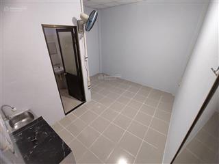Không chung chủ  phòng mới, cho sinh viên, riêng biệt, 17m2, cửa sổ, ánh sáng trời, lê văn sỹ q3
