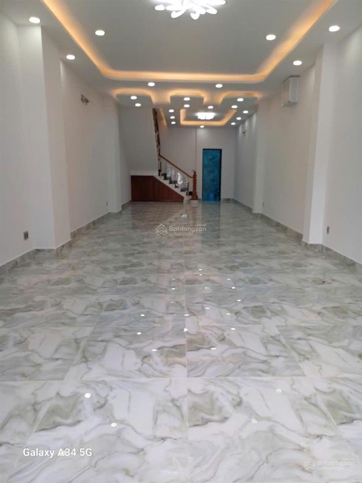 Cityland park hills, mặt tiền phan văn trị p10 5x20m 4 lầu thang máy 8pn 5wc= 50 triệu