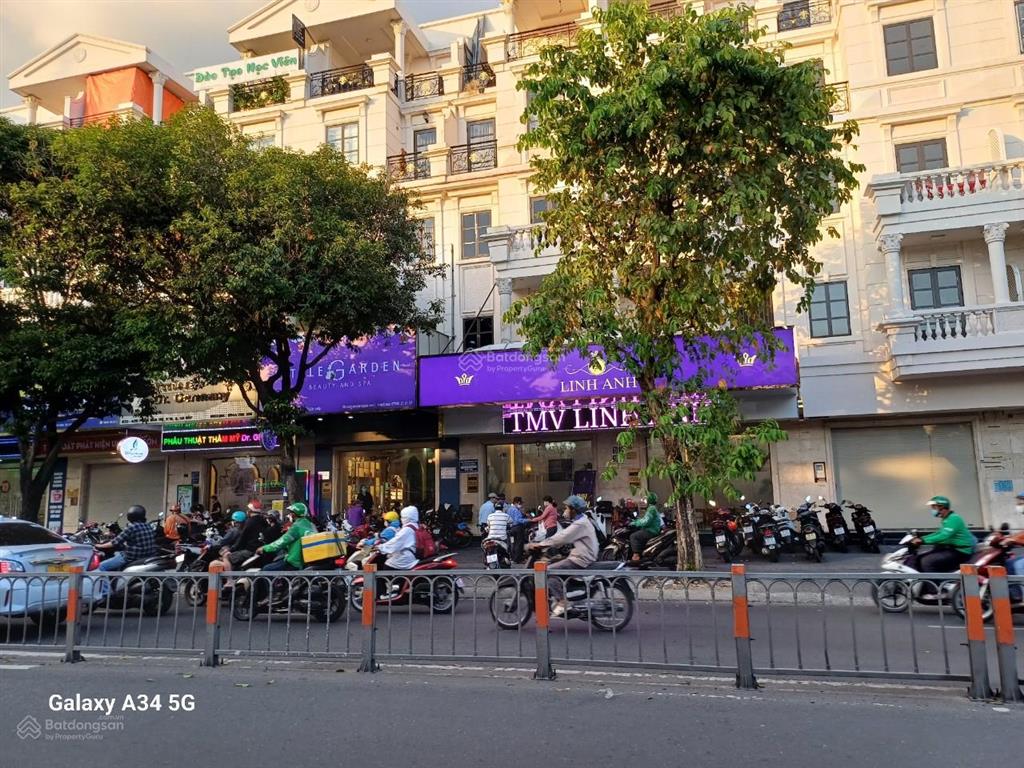 Cityland park hills, mặt tiền phan văn trị p10 5x20m 4 lầu thang máy 8pn 5wc= 50 triệu