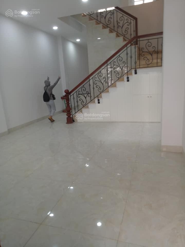 Nhà hẻm thông 7mthống nhất phường 11 gò vấp.diện tích5x20m 3 lầu 4 phòng5wccho thuê 20 triệu