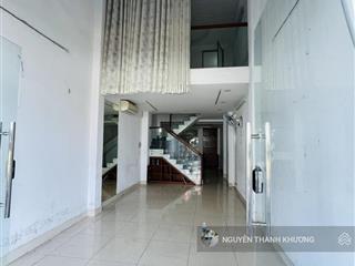 Nhà hẻm 8m 1/ (lê thị hồng) 4*15m 1 lửng 2 lầu  st  nội thất cơ bản  gần chợ căn cứ