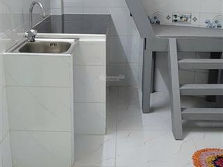 Chính chủ cho thuê nhà nguyên căn 36m2,tân hòa đông,p14,q 6.giá  5tr8/tháng.  0918 410 ***