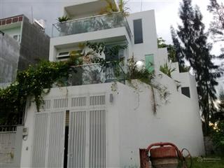 Nhà 83.3m2 nở hậu 8.7m, 3 mặt thông thoáng đường liên phường, q. 9