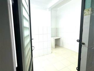 Cho thuê phòng trọ 551/29 phạm văn chí, p7, q6 thông ra đại lộ võ văn kiệt  phòng 10m2  giá 2tr