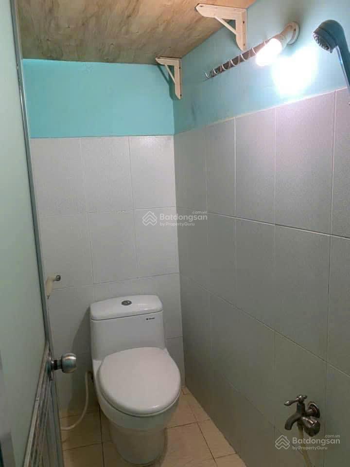 Cho thuê phòng trọ q6  lầu 1  12m²  giá chỉ 2triệu/tháng