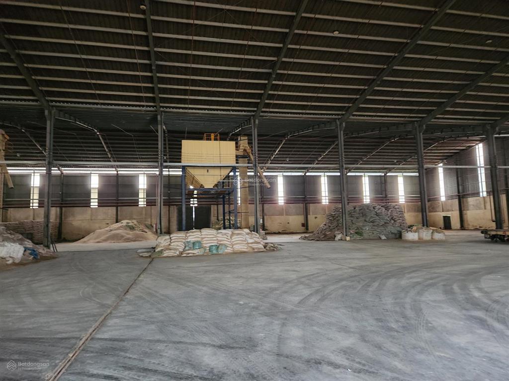 Cho thuê kho xưởng quốc lộ 1a  bình chánh  nhà xưởng 3.000m2  giá 75 nghìn/m2/th