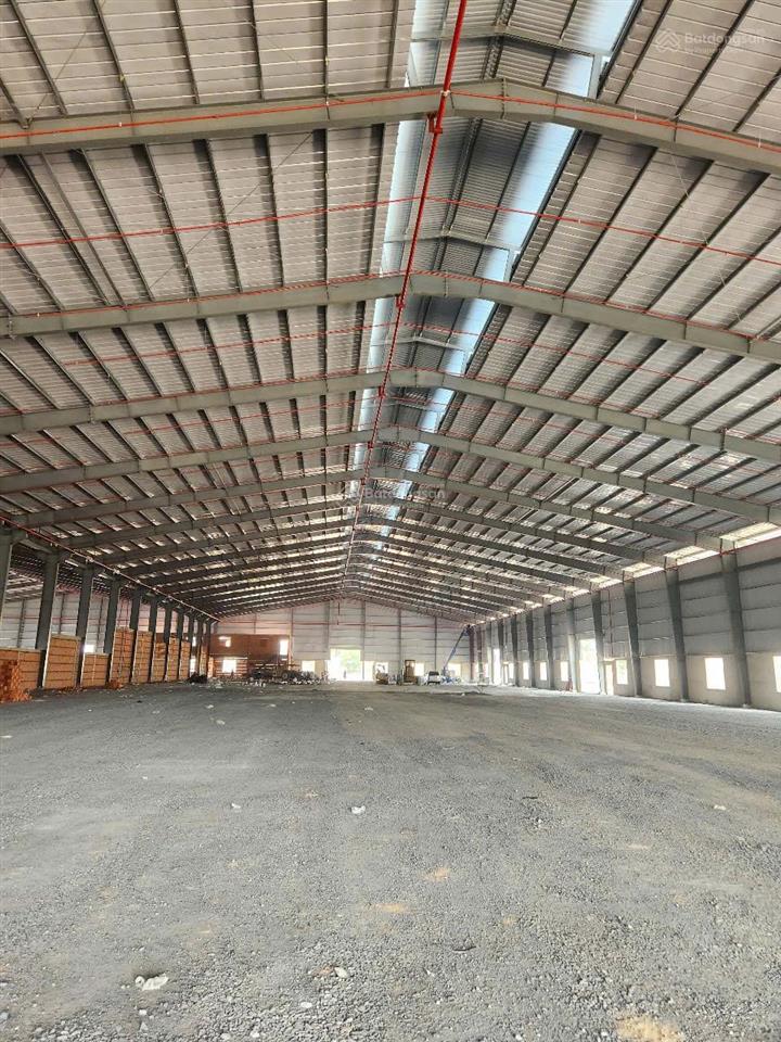 Cho thuê kho xưởng ngay khu cn hải sơn. long an  nhà xưởng 11.400m2  giá 90 nghìn/m2