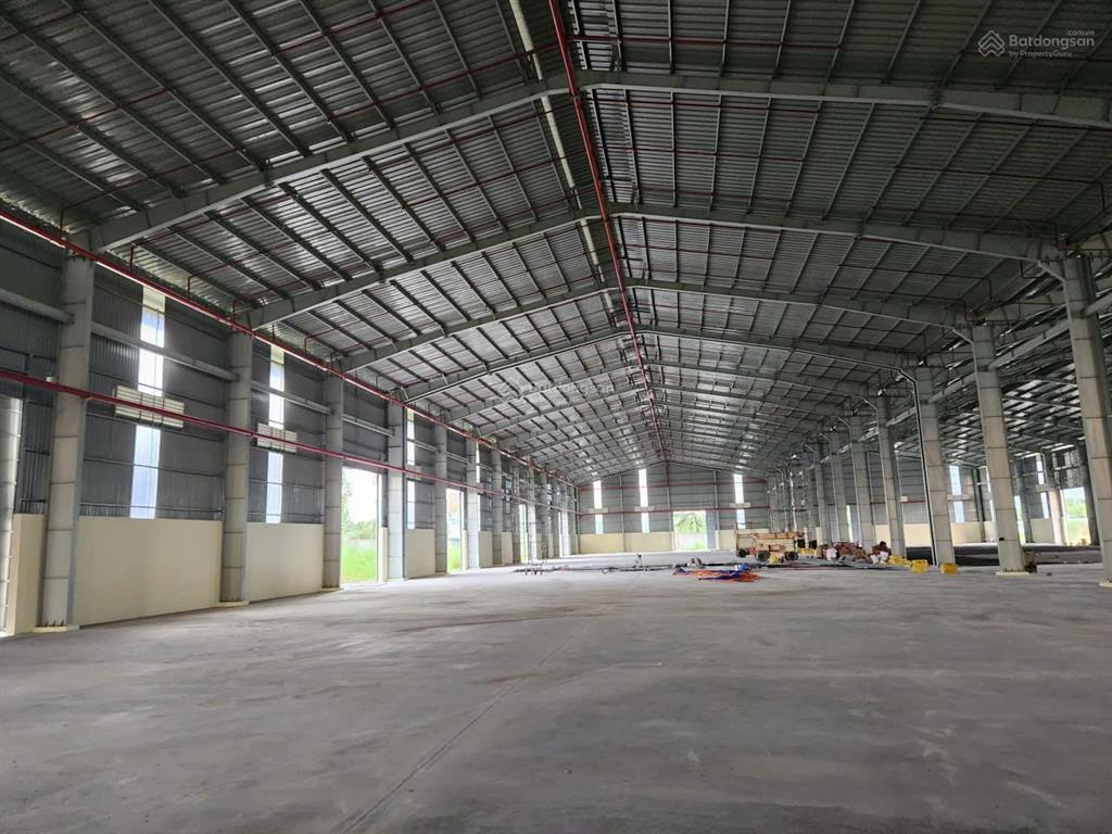 Cho thuê kho xưởng đường nguyễn văn linh. diện tích 3.000m2 và 4.800m2  giá 75 nghìn/m2/th