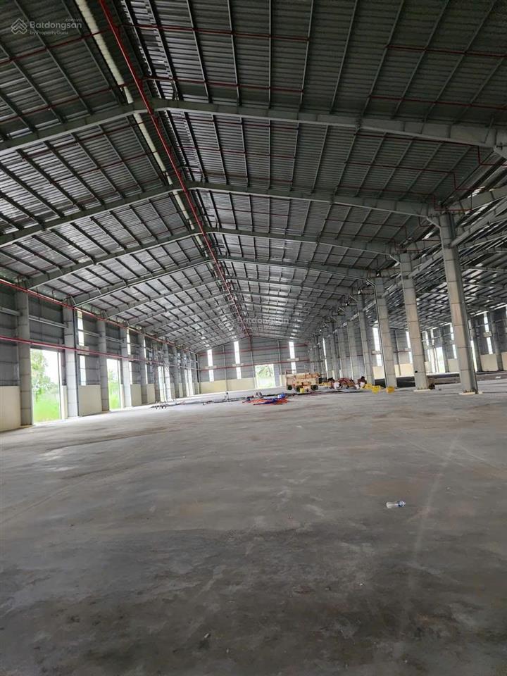 Cho thuê kho xưởng đường nguyễn văn linh. diện tích 3.000m2 và 4.800m2  giá 75 nghìn/m2/th