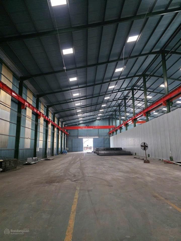 Cho thuê kho xưởng đường quốc lộ 1a. bến lức  nhà xưởng 1.600m2  giá 65 nghìn/m2