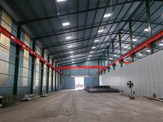 Cho thuê kho xưởng đường quốc lộ 1a. bến lức  nhà xưởng 1.400m2 đến 5.000m2  giá 65 nghìn/m2