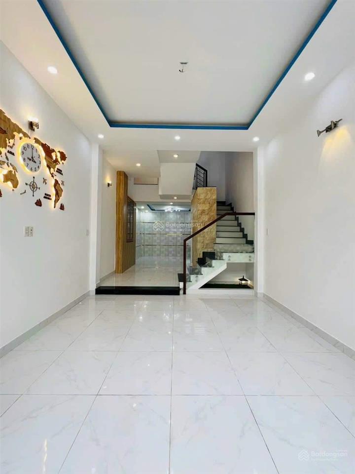 Bán nhà mới kdc bình phú 4x16m 3 lầu full nội thất