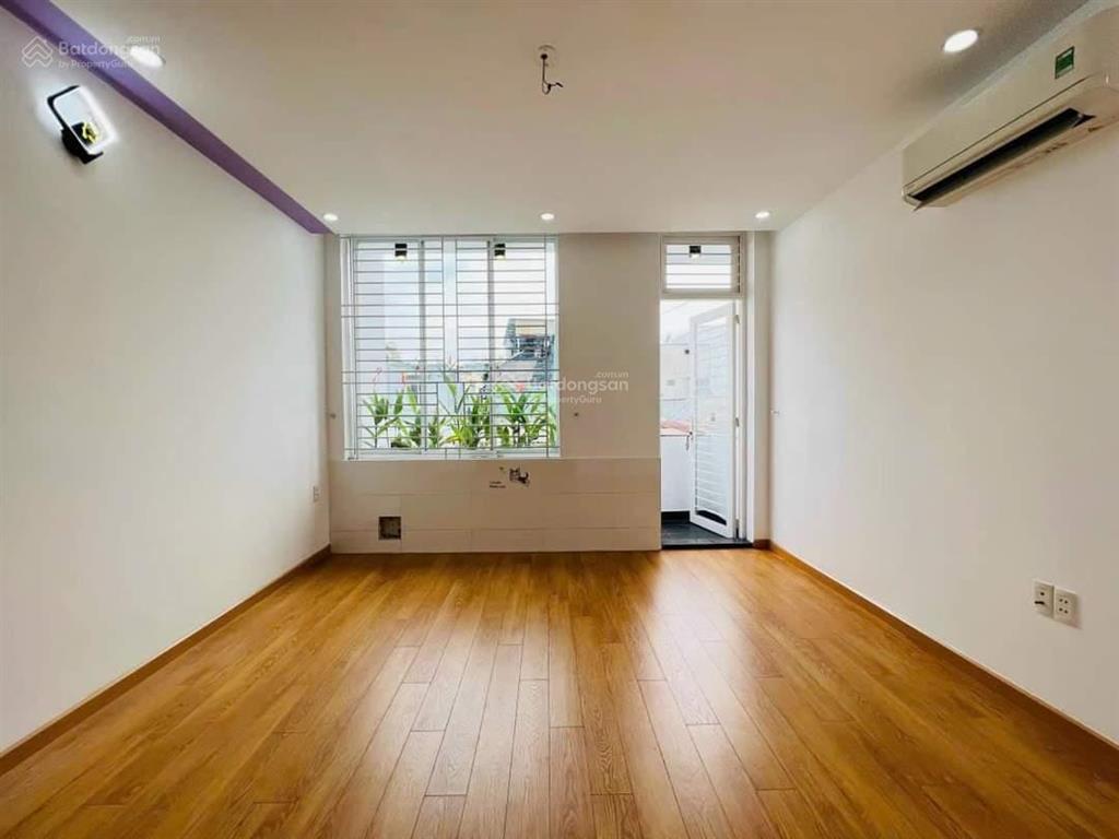 Bán nhà mới kdc bình phú 4x16m 3 lầu full nội thất