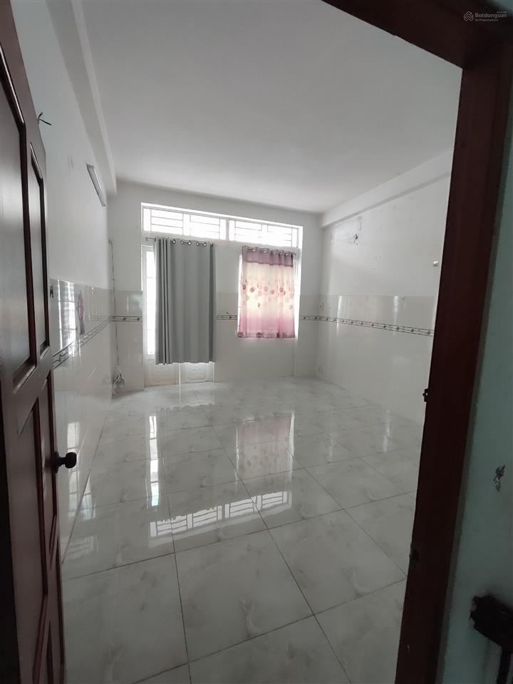 Bán nhà đường 74 kdc bình phú 4x15 2 lầu 1t