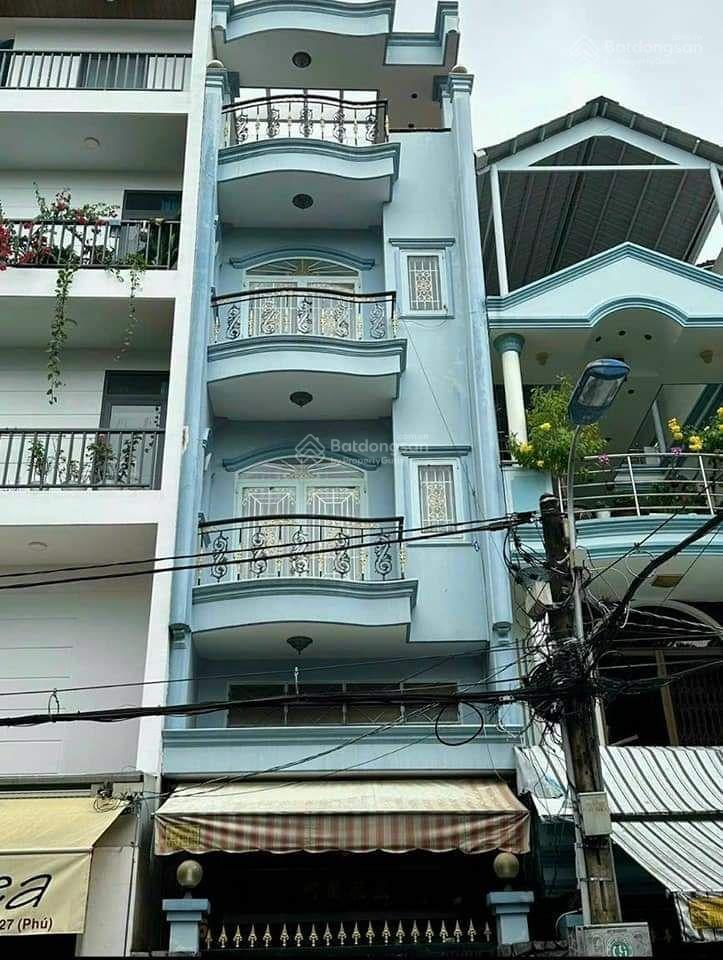 Mặt tiền 6 đường số 3 phường 11 quận 6 sát công viên bình phú