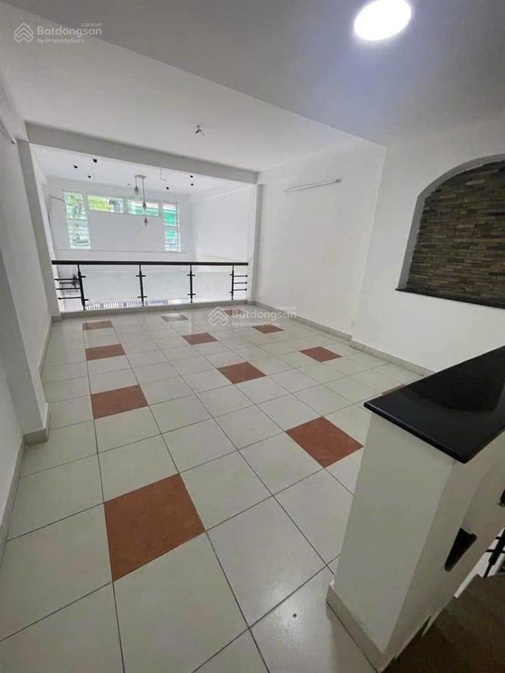 Bán nhà mt chợ lớn khúc sung 4x20 3 tấm rưỡi