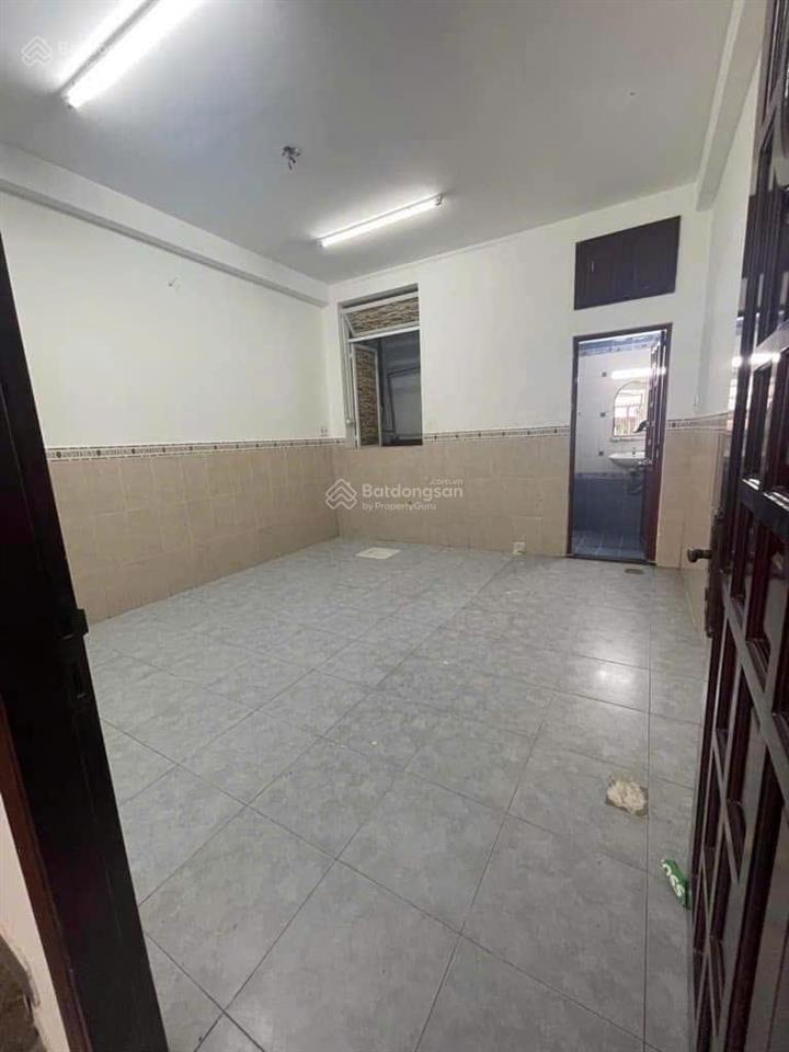 Bán nhà mt chợ lớn khúc sung 4x20 3 tấm rưỡi