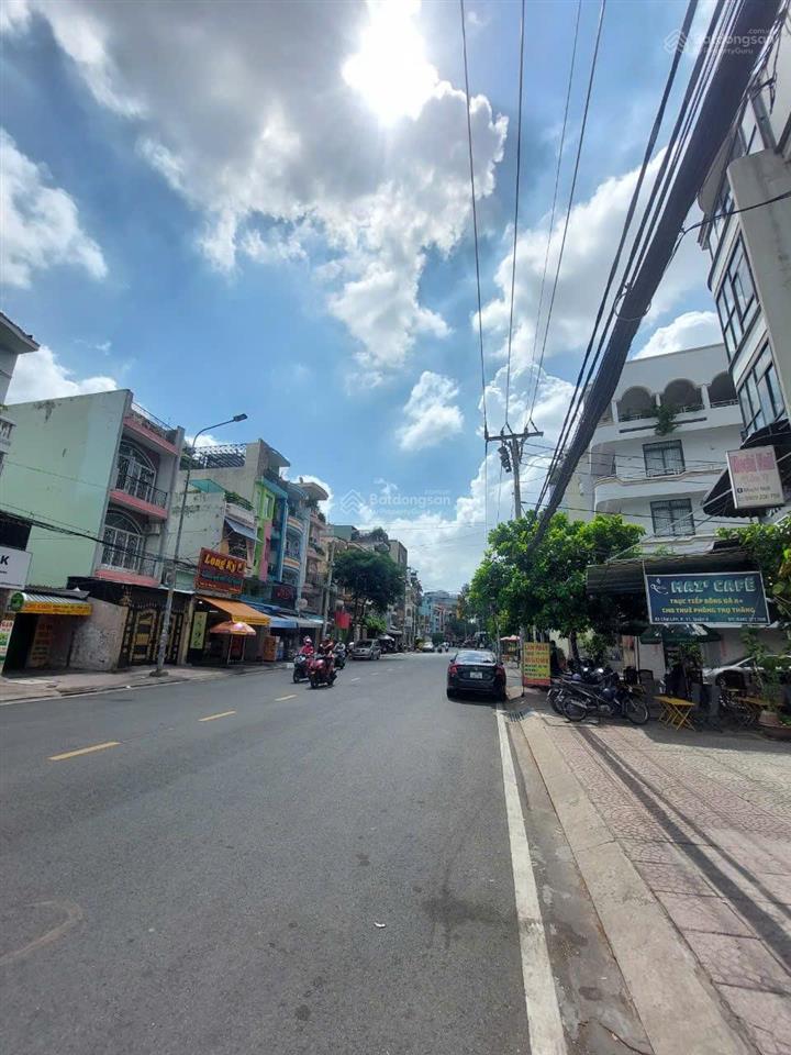 Bán nhà mt chợ lớn khúc sung 4x20 3 tấm rưỡi