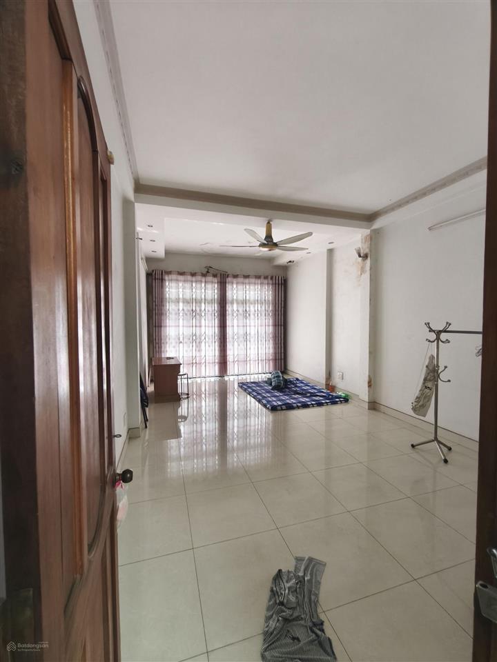 Mặt tiền 199 bình phú 4x20 5 tầng vị trí cực đẹp