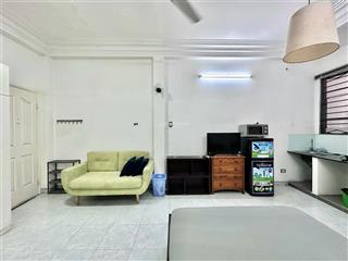 Cho thuê căn hộ studio gần dh xã hội nhân văn, quận 1 giá thuê 6 triệu/tháng tòa nhà thang bộ